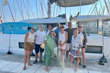 Review img # 25 of the yacht El Marita