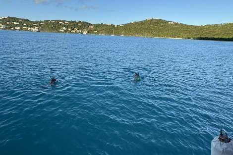 Review img # 143 of the yacht MAKIN MEMORIES
