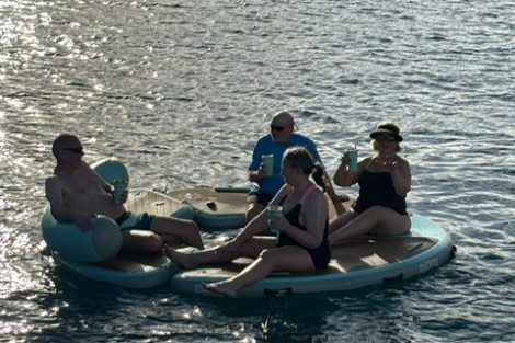 Review img # 63 of the yacht MAKIN MEMORIES