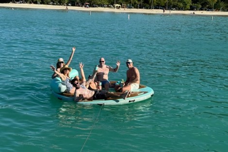Review img # 56 of the yacht MAKIN MEMORIES