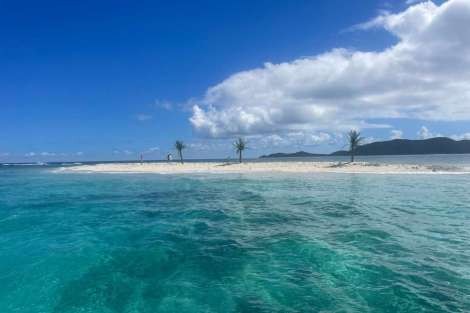 Review img # 35 of the yacht OCEAN VIBES