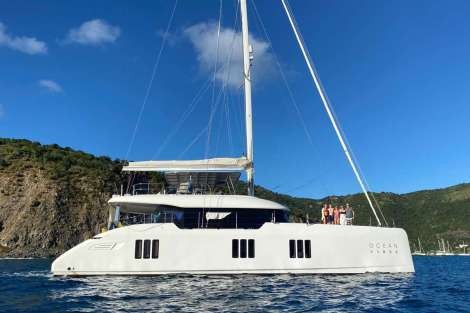 Review img # 33 of the yacht OCEAN VIBES