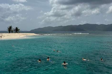 Review img # 7 of the yacht OCEAN VIBES