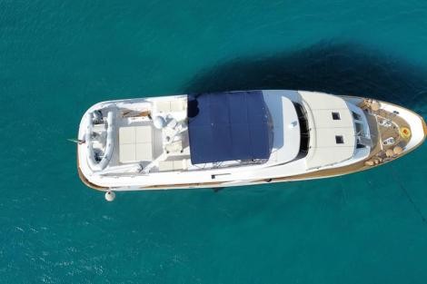 Review img # 19 of the yacht SHANGRA